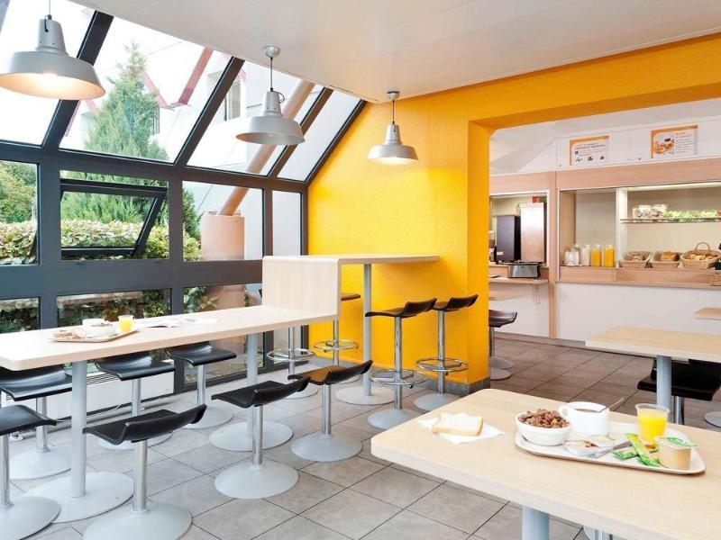Hotelf1 Melun Rubelles Ngoại thất bức ảnh